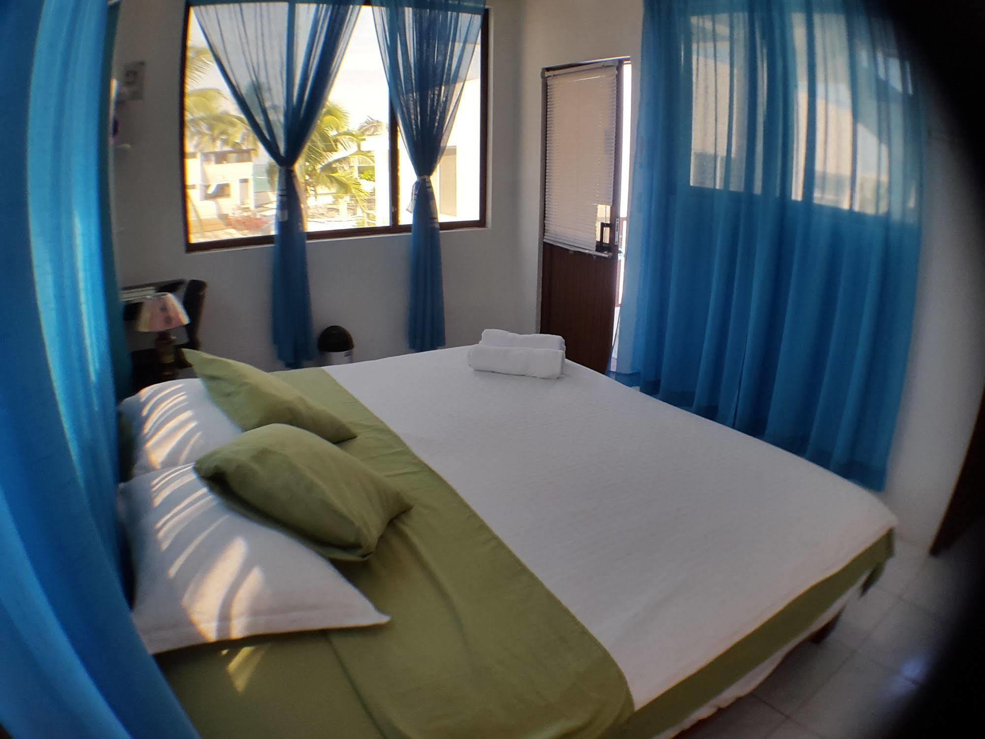 Sun Island Hotel ปวยร์โต วิลยามิล ภายนอก รูปภาพ